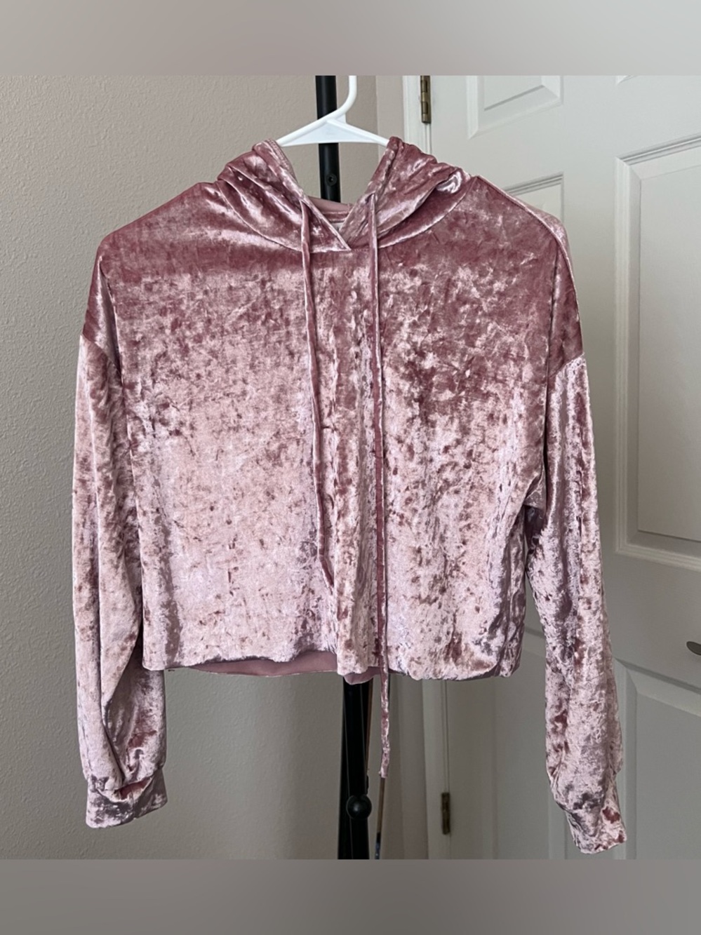 pink crushed velvet cropped hoodie